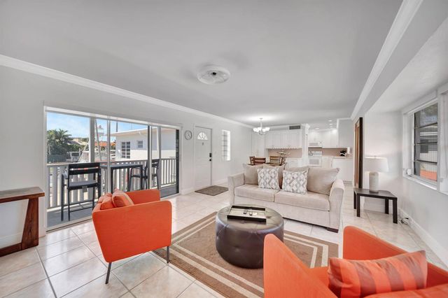 2724 NE 14th Street 6, Fort Lauderdale, FL 33304