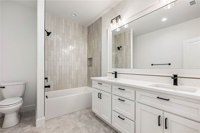 3500 Radiance Avenue, Bentonville, AR 72713
