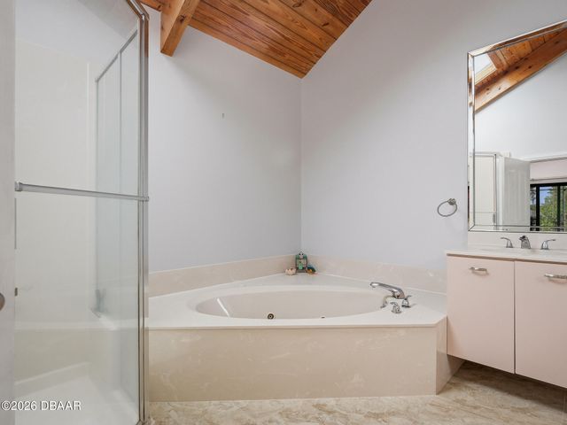 1117 Loch Linnhe Court, New Smyrna Beach, FL 32168