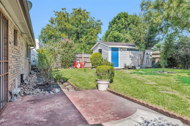 1102 Mosher Lane, Houston, TX 77088