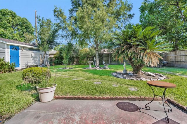 1102 Mosher Lane, Houston, TX 77088