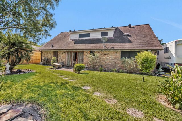 1102 Mosher Lane, Houston, TX 77088