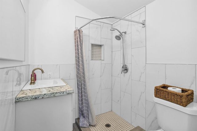 1102 Mosher Lane, Houston, TX 77088