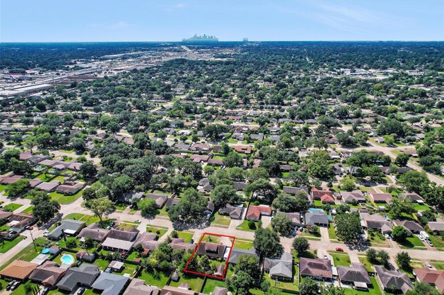 1102 Mosher Lane, Houston, TX 77088