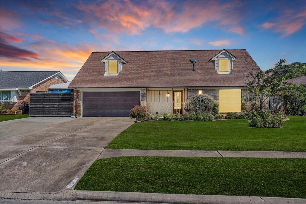 1102 Mosher Lane, Houston, TX 77088