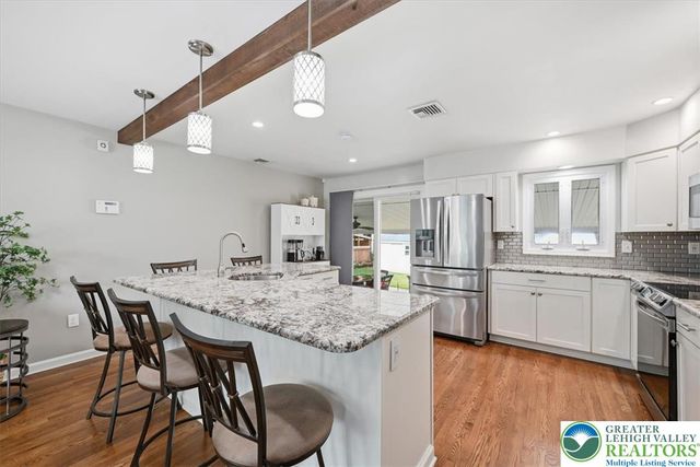 1928 Woodbury Road, Bethlehem City, PA 18017