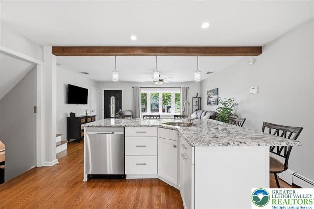 1928 Woodbury Road, Bethlehem City, PA 18017