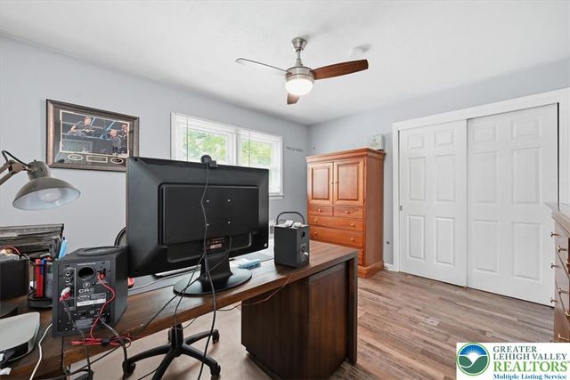 1928 Woodbury Road, Bethlehem City, PA 18017