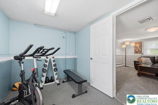 1928 Woodbury Road, Bethlehem City, PA 18017