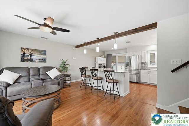 1928 Woodbury Road, Bethlehem City, PA 18017