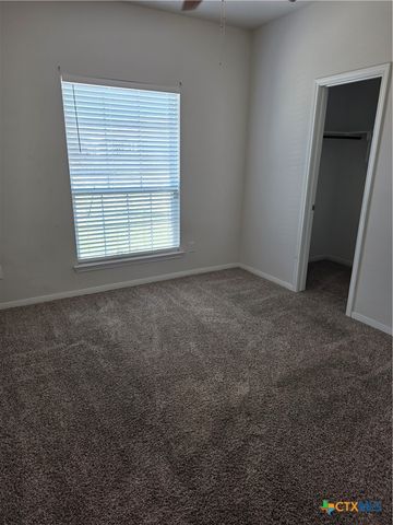 424 Oxford Lane, Troy, TX 76579