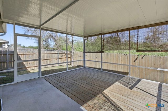 424 Oxford Lane, Troy, TX 76579