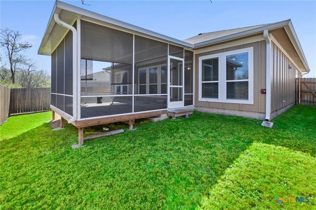 424 Oxford Lane, Troy, TX 76579