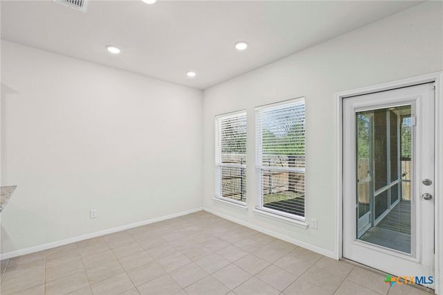 424 Oxford Lane, Troy, TX 76579