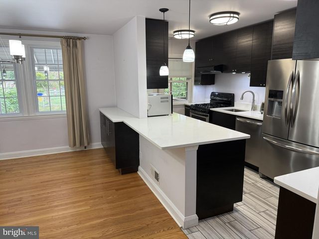 6018 EDMONDSON AVE, Catonsville, MD 21228