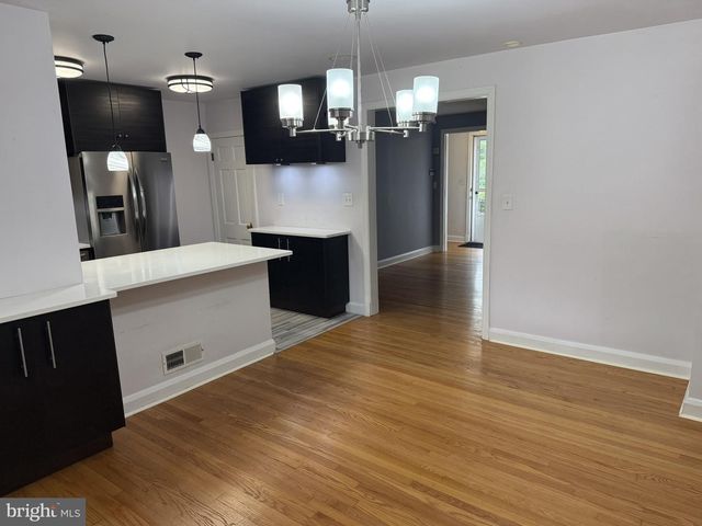6018 EDMONDSON AVE, Catonsville, MD 21228