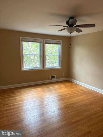 6018 EDMONDSON AVE, Catonsville, MD 21228