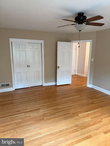 6018 EDMONDSON AVE, Catonsville, MD 21228