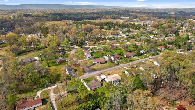 124 Headlyn Drive, Hixson, TN 37343