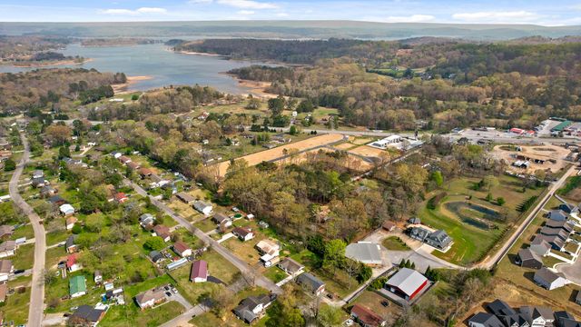 124 Headlyn Drive, Hixson, TN 37343