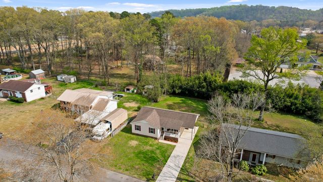 124 Headlyn Drive, Hixson, TN 37343