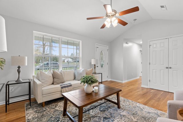 124 Headlyn Drive, Hixson, TN 37343