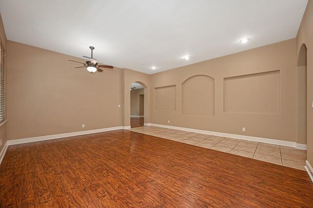 1340 El Camino Verde Dr, Lincoln, CA 95648