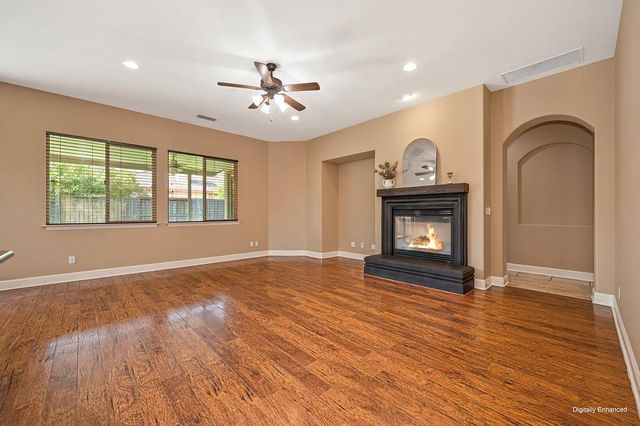 1340 El Camino Verde Dr, Lincoln, CA 95648