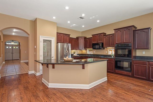 1340 El Camino Verde Dr, Lincoln, CA 95648