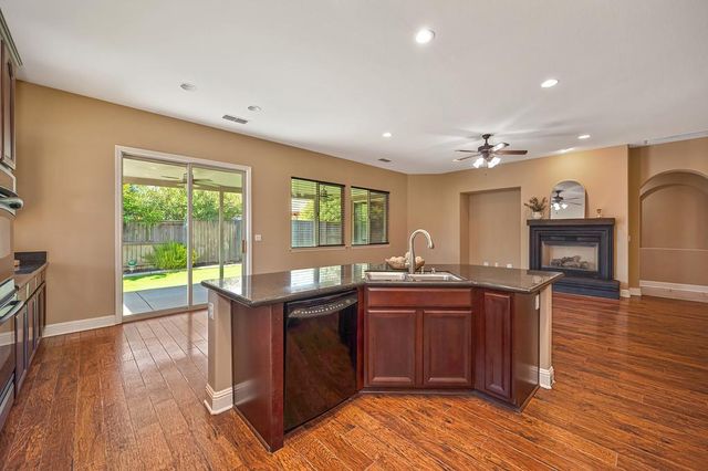 1340 El Camino Verde Dr, Lincoln, CA 95648