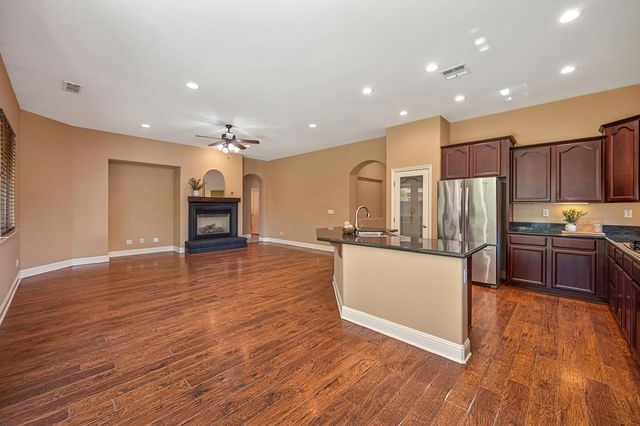 1340 El Camino Verde Dr, Lincoln, CA 95648
