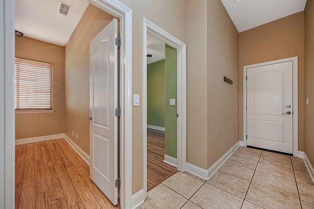 1340 El Camino Verde Dr, Lincoln, CA 95648