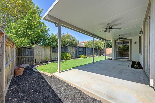1340 El Camino Verde Dr, Lincoln, CA 95648