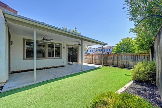 1340 El Camino Verde Dr, Lincoln, CA 95648