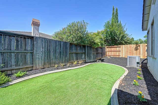 1340 El Camino Verde Dr, Lincoln, CA 95648