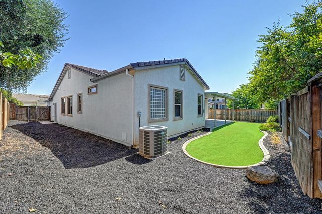 1340 El Camino Verde Dr, Lincoln, CA 95648