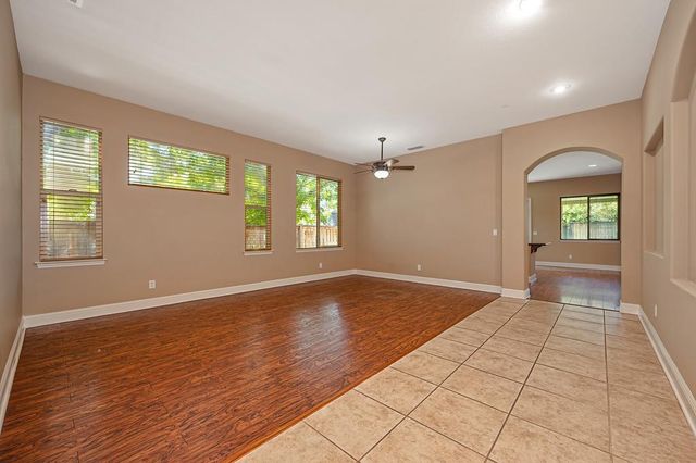 1340 El Camino Verde Dr, Lincoln, CA 95648