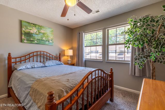 1307 Mountain Meadows Way, Sevierville, TN 37862