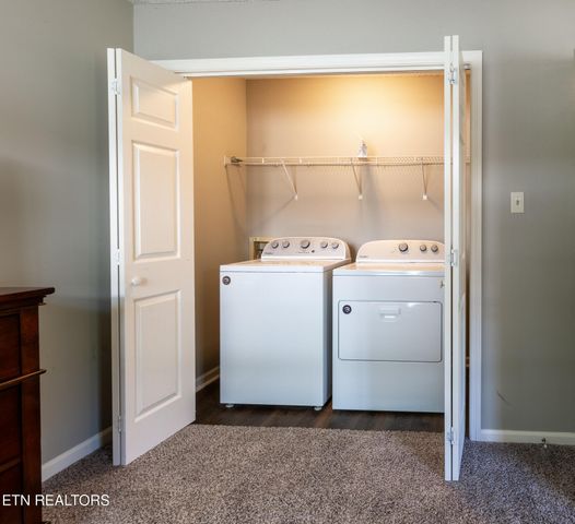 1307 Mountain Meadows Way, Sevierville, TN 37862