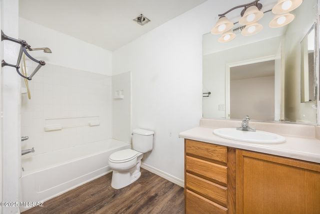 8296 W Redshank Drive, Tucson, AZ 85757