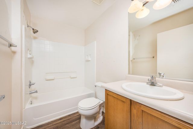 8296 W Redshank Drive, Tucson, AZ 85757