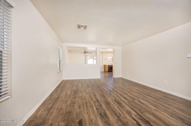 8296 W Redshank Drive, Tucson, AZ 85757