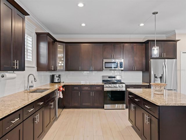 12560 NE 49TH DRIVE, Oxford, FL 34484