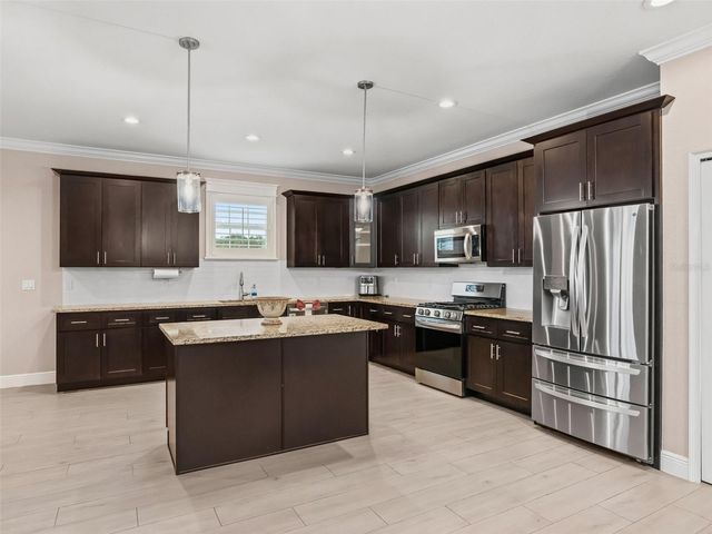 12560 NE 49TH DRIVE, Oxford, FL 34484