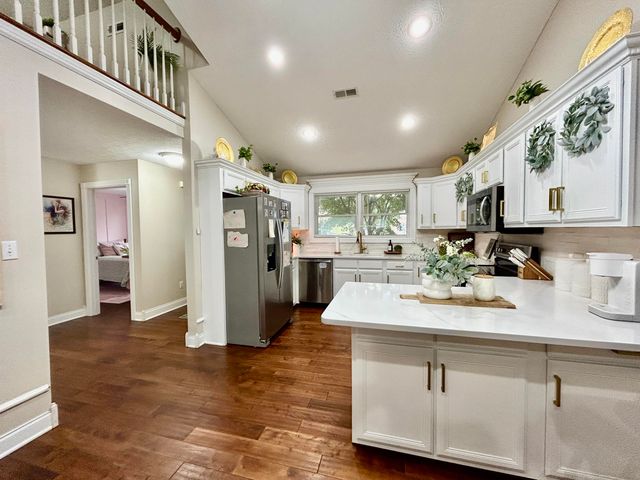 254 Observation Pointe Drive, Somerset, KY 42503
