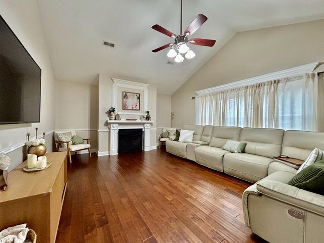 254 Observation Pointe Drive, Somerset, KY 42503