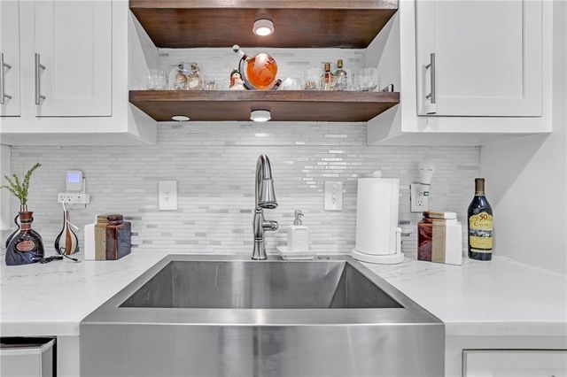 1211 Wingate Way, Atlanta, GA 30350