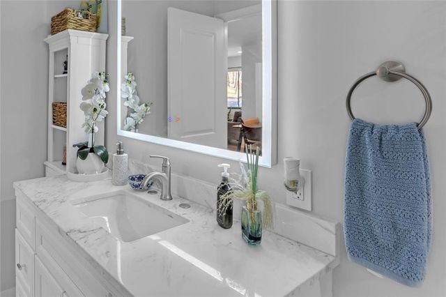 1211 Wingate Way, Atlanta, GA 30350