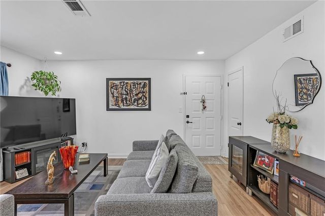 1211 Wingate Way, Atlanta, GA 30350