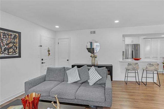 1211 Wingate Way, Atlanta, GA 30350